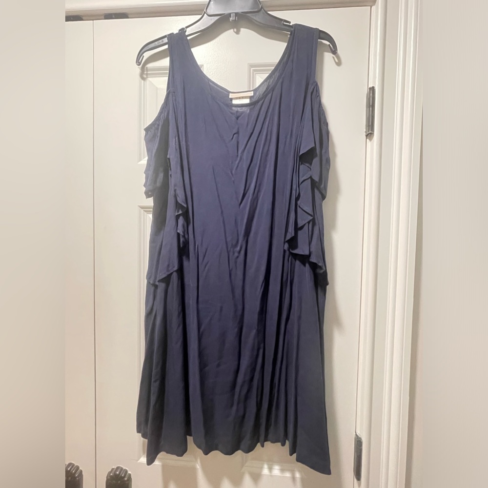 Women’s dress